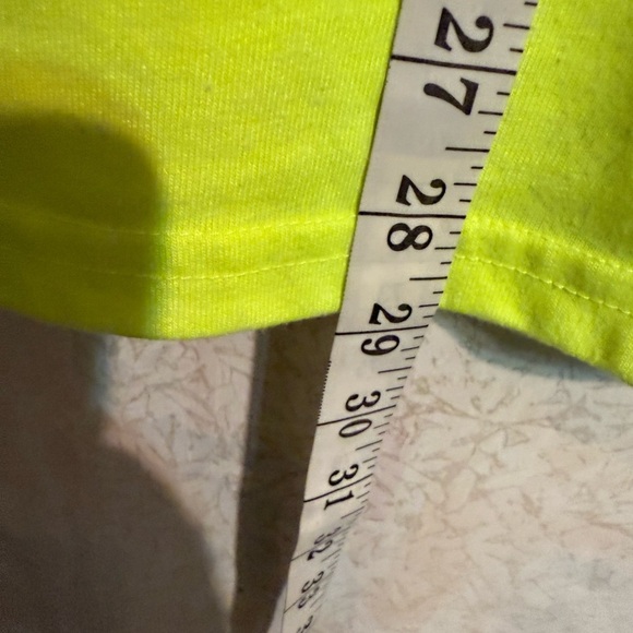 Wrangler Workwear Neon Green Long Sleeve Safety Tee, Poly/Cotton Blend, Sz XL - Picture 8 of 8
